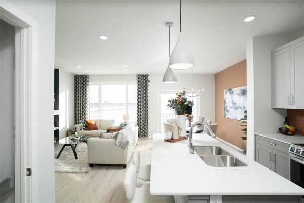 Kitchen - 165 Rambling River Bay, Winnipeg, MB R2V5K4 Photo 3
