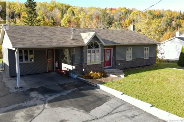 165 Rivière-à-la-truite Street, Saint Jacques, NB, photo 2