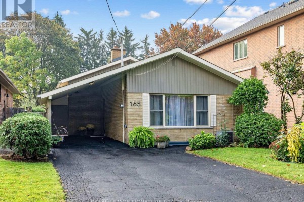 165 Wedgewood Drive, Toronto