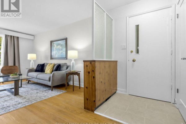 Primary Bedroom - 165 Wedgewood Drive, Toronto, ON M2M2H8 Photo 4