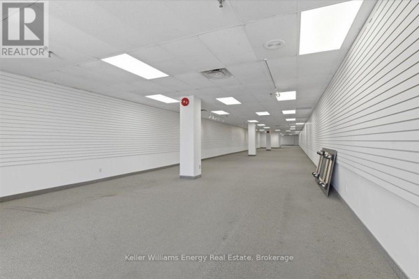 1650 Dundas Street E, Whitby, ON L1N2K8 Photo 4
