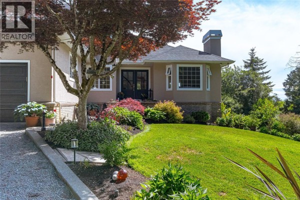 1650 Tatlow Rd, North Saanich, BC, photo 3