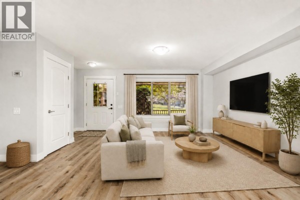 4pc Ensuite bath - 1651 Lynrick Road Unit# 105, Kelowna, BC V1P1E8 Photo 5