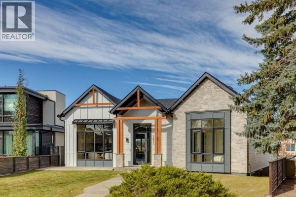 Residential for sale at 1651 St Andrews Place Nw, Calgary, AB - MLS® hURTuG