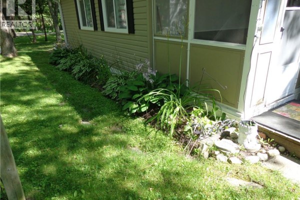 1652 Puddicombe Road Unit# 422, New Hamburg, ON, photo 3