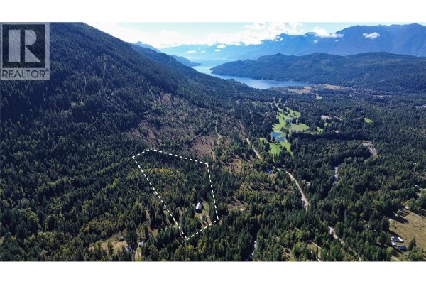 16520 Hedstom Road, Crawford Bay, BC V0B1E0 Photo 2