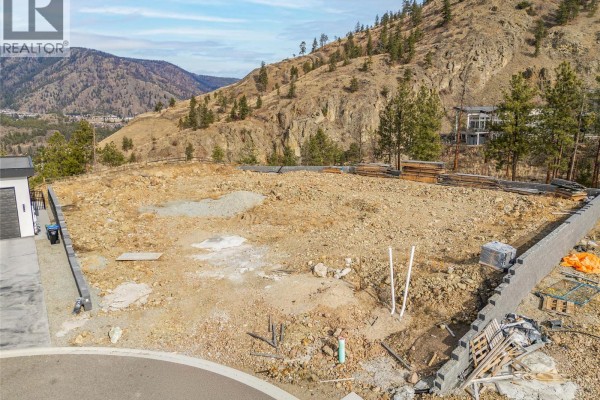 1654 Touriga Place, West Kelowna, BC, photo 2