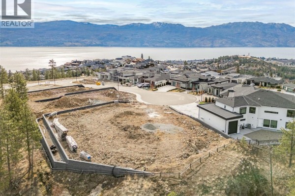 1654 Touriga Place, West Kelowna, BC V4T3B5 Photo 5
