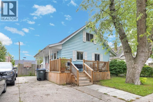 1658 Arthur, Windsor