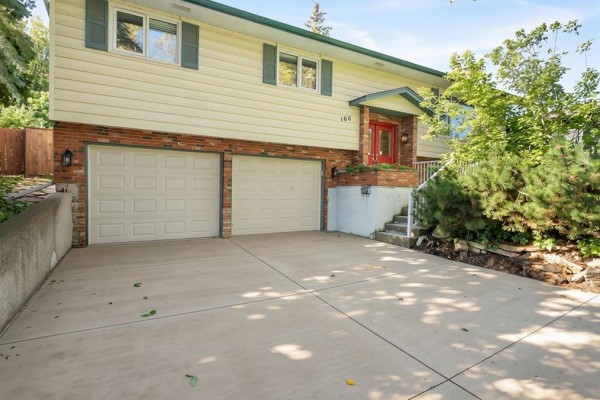 166 Barker Boulevard, Winnipeg