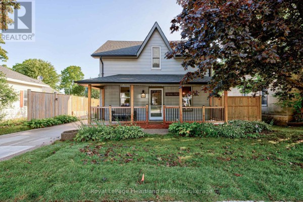 166 Goderich Street W, Huron East, ON, photo 3