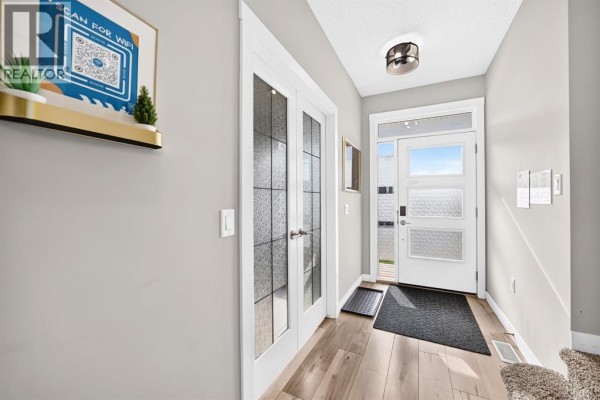 4pc Bathroom - 166 Howse Common Ne, Calgary, AB T3P1L6 Photo 3