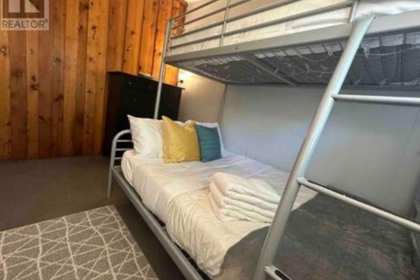 Bedroom 2 - 166 Moorings Drive, Kawartha Lakes, ON K0M1N0 Photo 5