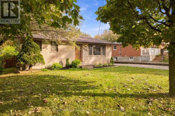 166 Victoria Road N, Guelph, ON, photo 2