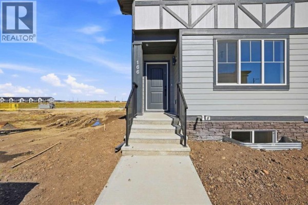 Foyer - 166 Waterford Road, Chestermere, AB T1X3B5 Photo 4