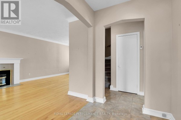 Dining room - 166 Winther Avenue, Ottawa, ON K1H6E2 Photo 5