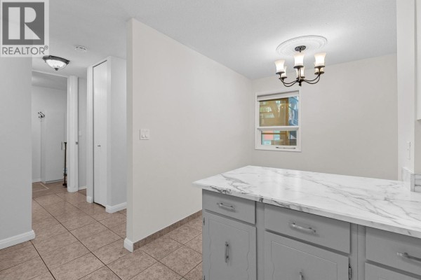 Dining nook - 1660 Ufton Court Unit# 103, Kelowna, BC V1Y8G7 Photo 4