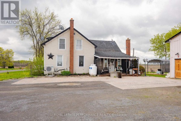 Kitchen - 16615 Duff's Corners Road, North Stormont, ON K0C1V0 Photo 3