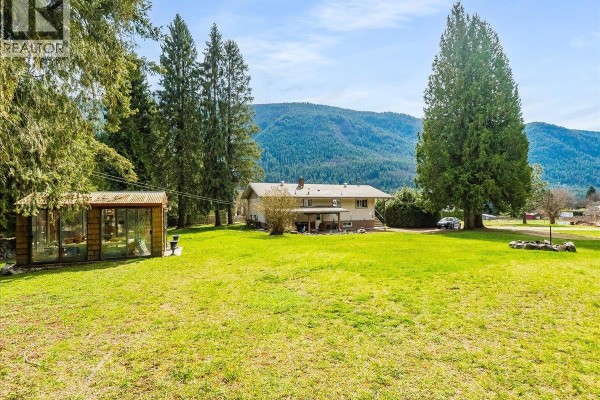 Utility room - 1663 Moran Road Road, Thrums, BC V1N4N5 Photo 2
