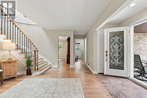Workshop - 1664 Howat Crescent, Mississauga, ON L5J4G5 Photo 5