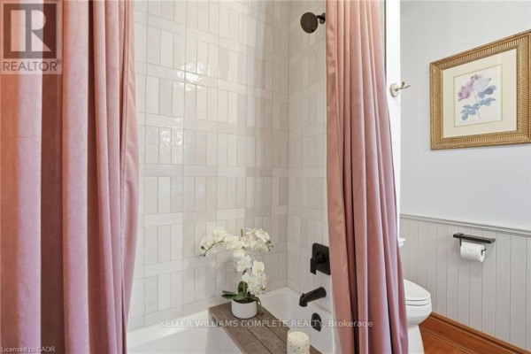 1664 Nebo Road, Hamilton, ON, photo 2