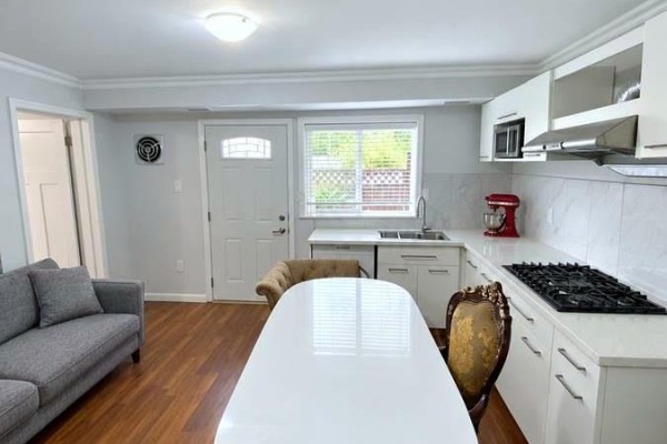 1665 Queens Ave Avenue, West Vancouver, BC V7V2X5 Photo 5