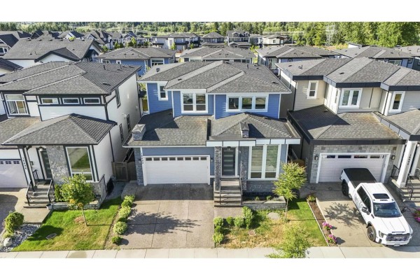 16692 18 Avenue, Surrey, BC V3Z9X5 Photo 2