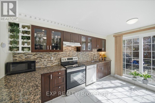 167 - 1055 Dundas Street E, Mississauga, ON, photo 3