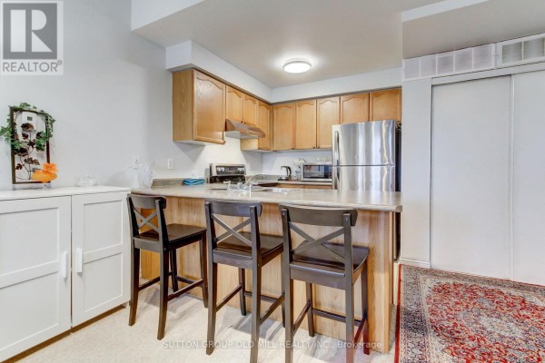 Partial bathroom - 167 - 760 Lawrence Avenue W, Toronto, ON M6A3E7 Photo 5