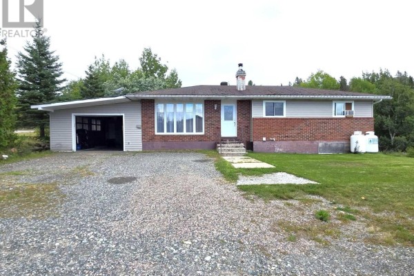 Kitchen - 167 Calbeck Avenue, Matachewan, ON P0K1M0 Photo 2