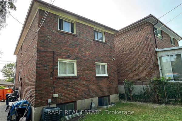 167 Magnolia Avenue, Toronto, ON M1K3K7 Photo 2