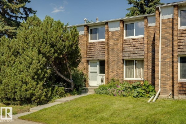 167 Ridgewood Tc, St  Albert