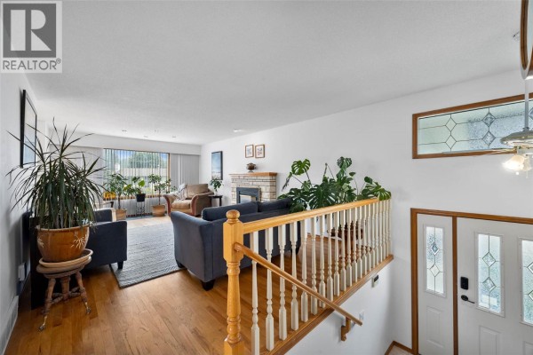 Primary Bedroom - 1670 Happyvale Avenue, Kamloops, BC V2B4H2 Photo 5