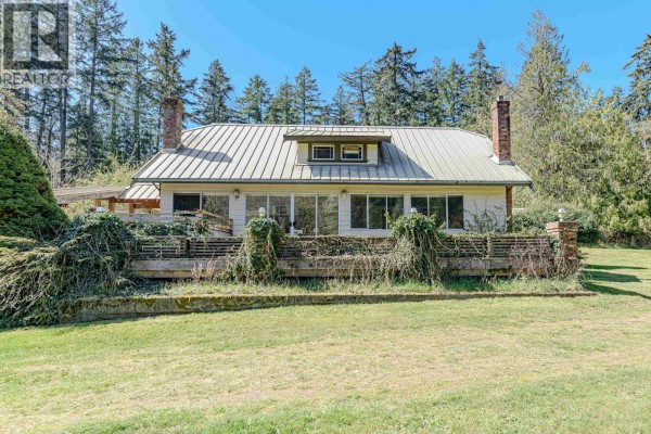 1671 Fulford-ganges Road, Salt Spring Island, BC V8K2A8 Photo 2