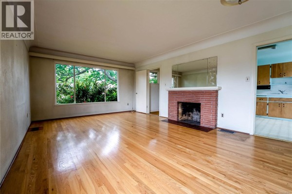Kitchen - 1673 North Dairy Rd, Saanich, BC V8P1C5 Photo 5