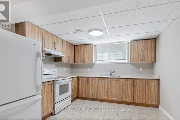 1673 Northfield Avenue, Oshawa, ON, photo 2