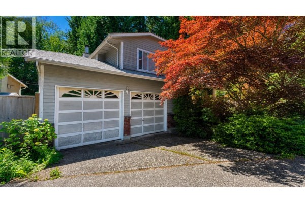1679 Westover Road, North Vancouver
