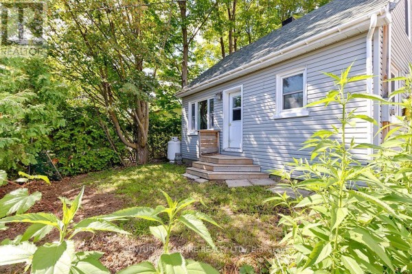 168 Bonnechere Street E, Bonnechere Valley, ON K0J1T0 Photo 4