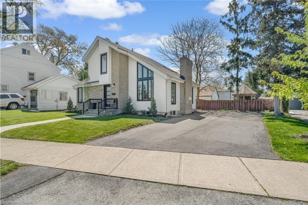 168 Carlton Street, St  Catharines, ON, photo 2