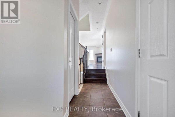 Dining room - 168 Garrity Crescent, Ottawa, ON K2J3T5 Photo 4