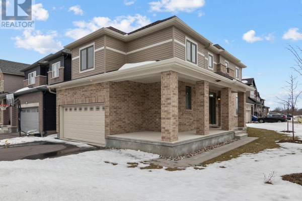 168 Maynooth Court, Ottawa, ON, photo 3