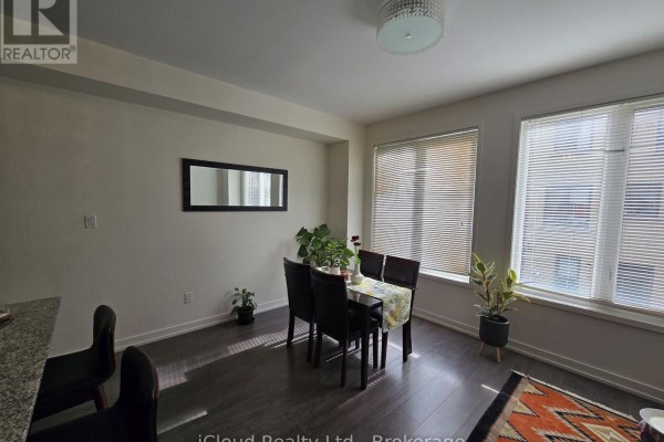 168 Squire Crescent, Oakville, ON L6H0L7 Photo 5