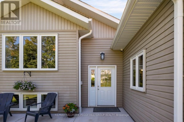 1680 Timmins Avenue, Innisfil, ON, photo 2