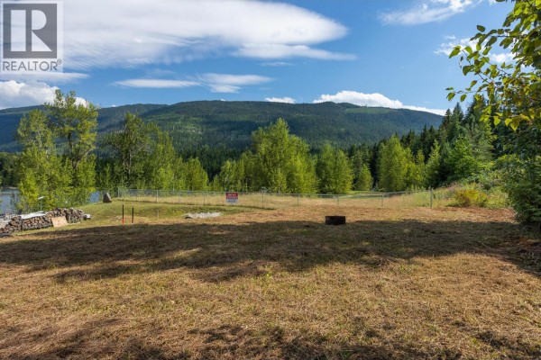1681 Sugar Lake Road Lot# 20, Cherryville, BC V0E2G5 Photo 5