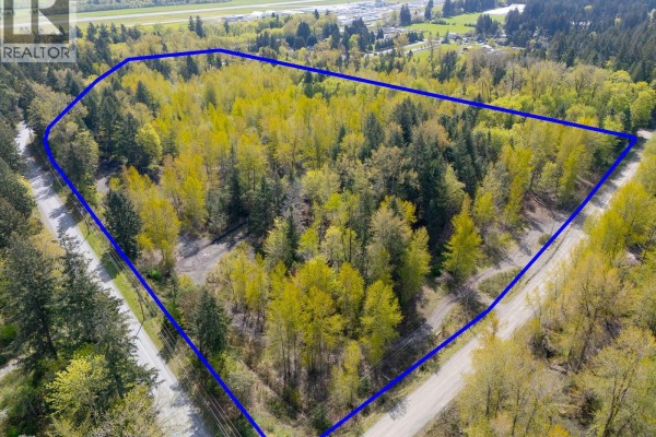 1685 Spruston Rd, Nanaimo, BC V9X1S8 Photo 2