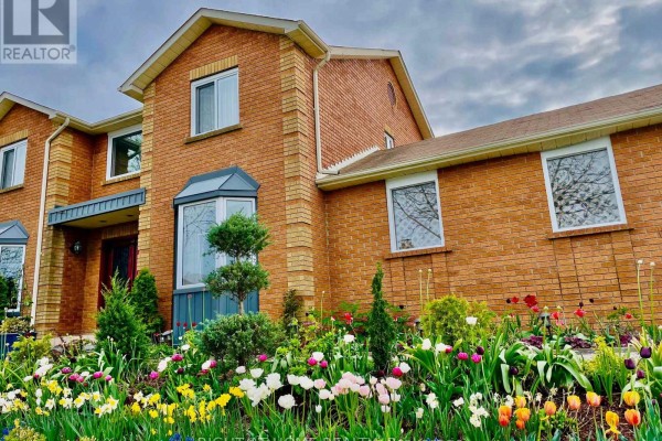 1689 Major Oaks Road, Pickering, ON, photo 2