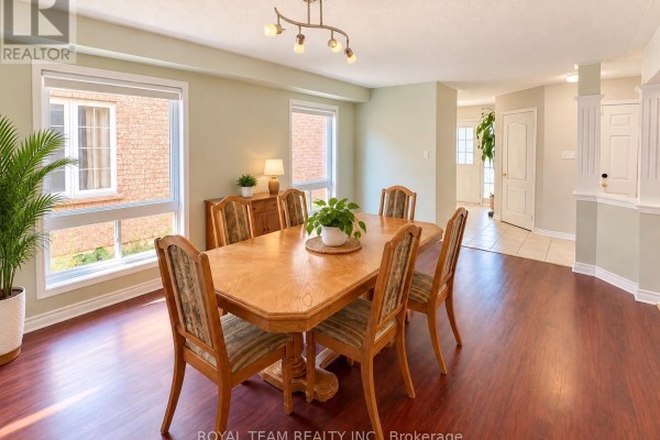 Eating area - 1689 Whitestone Drive, Oshawa, ON L1K2X2 Photo 5