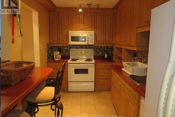 169 - 139 Birch Hill Private, Ottawa, ON K1K3Y5 Photo 4