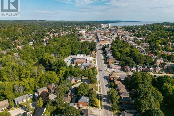 169 5th A Street E, Owen Sound, ON N4K1E7 Photo 3