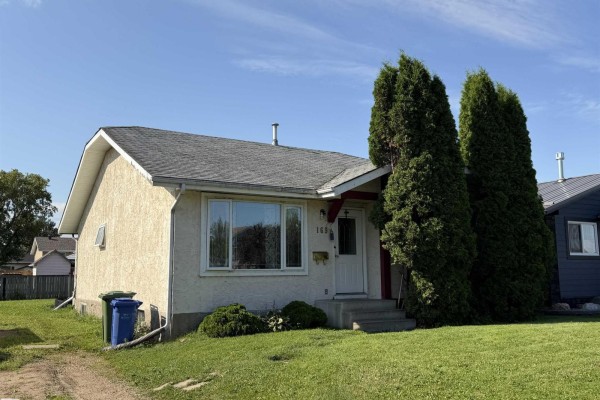 Primary Bedroom - 169 Garnet Cr, Wetaskiwin, AB T9A2S3 Photo 4